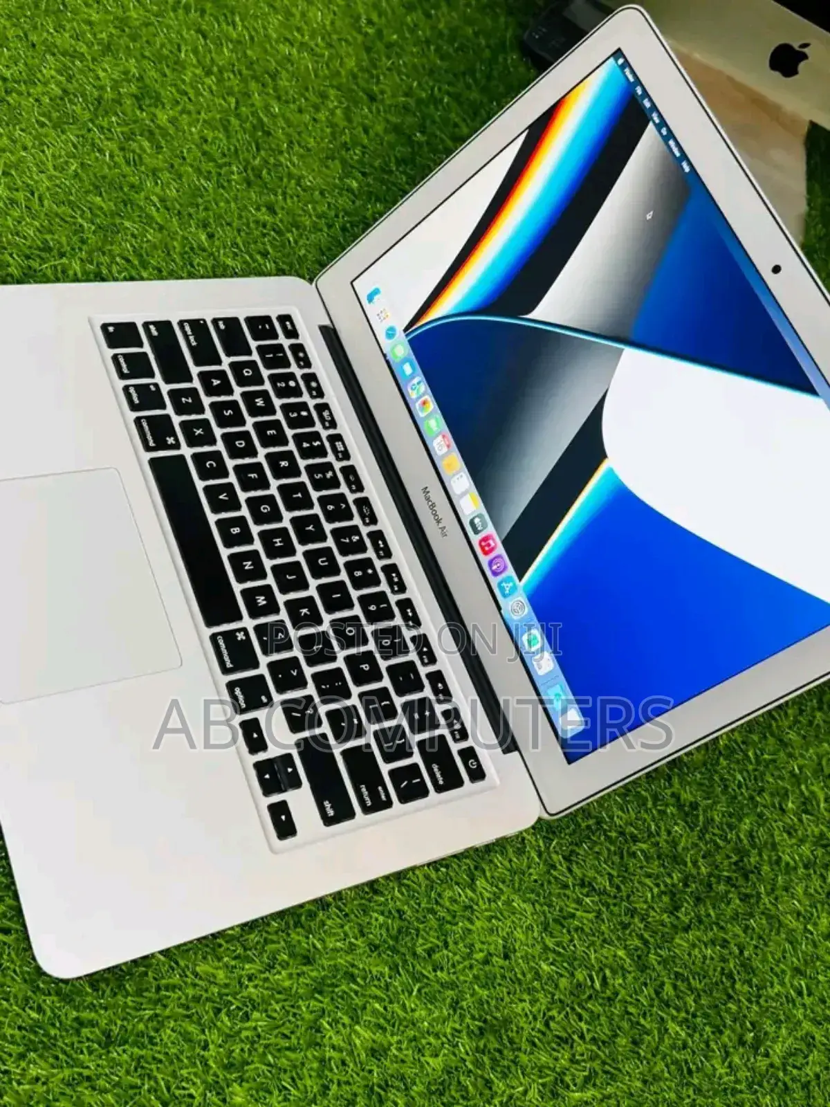 Laptop Apple MacBook Air 2015 4GB Intel Core i5 SSD 128GB