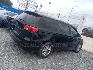 Kia Sedona LX 2016 Black