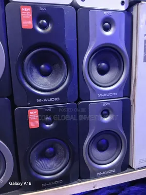 London Used M-Audio Studio Speaker Bx5 D2