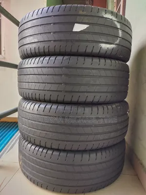 London Used Bridgestone Straight Line Tyres