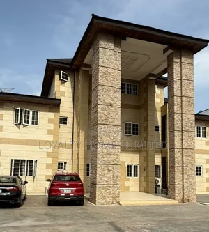 16-Room Guesthouse for Lease