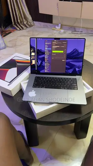 Laptop Apple MacBook Pro 16GB Apple M1 Pro SSD 512GB