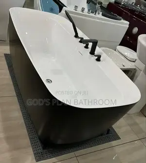 Uk  Bathtub With Mixer Tap