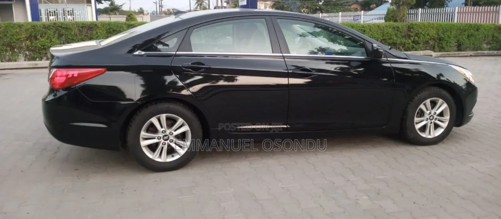 Hyundai Sonata 2012 Black