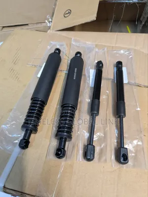 Porsche Cayenne Boot Shock 2008