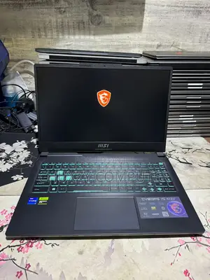 Laptop MSI Cyborg 15 32GB Intel Core I7 SSD 512GB
