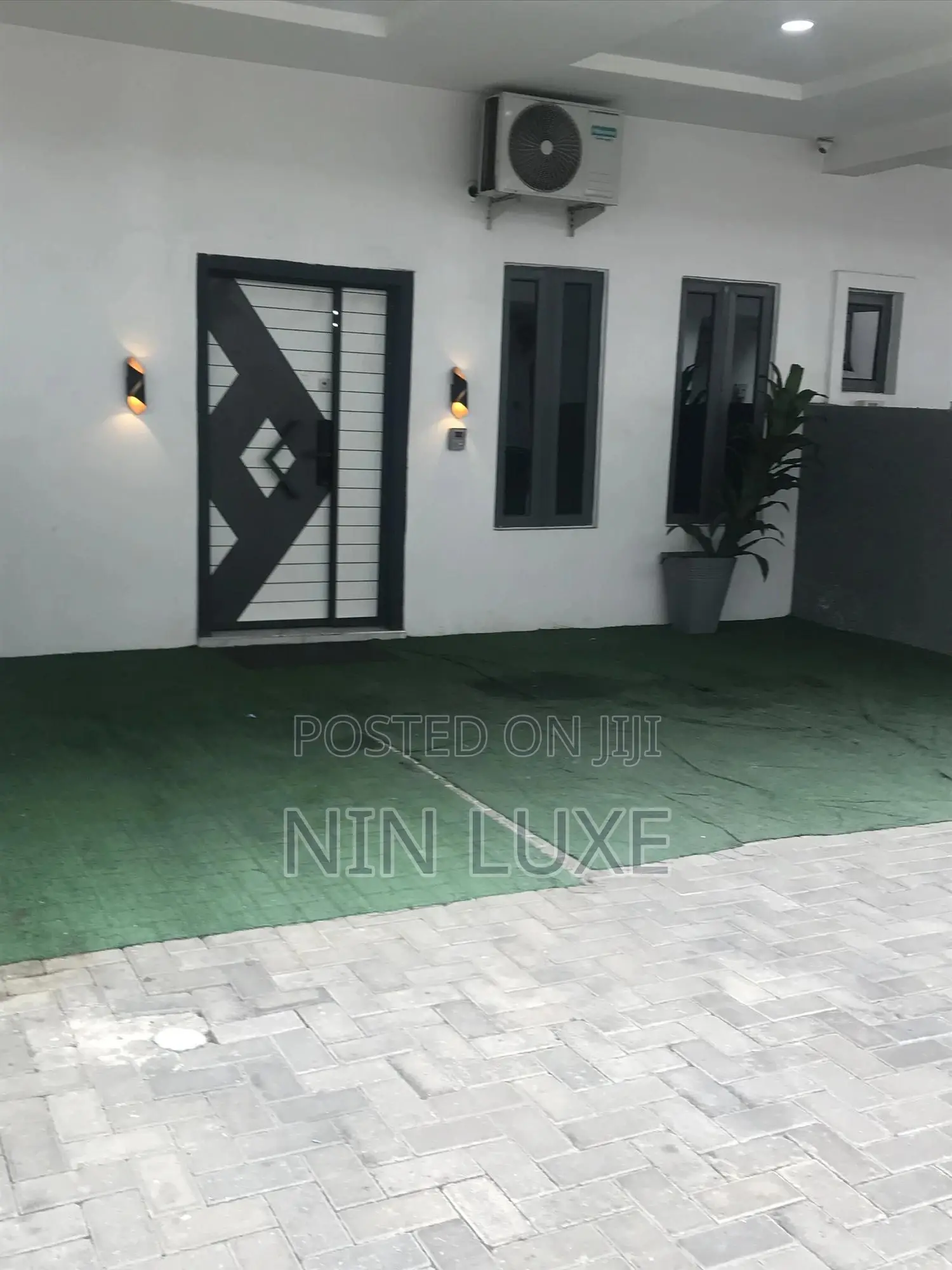 Fully Serviced Apartment