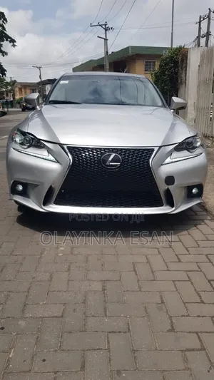 Lexus IS 300 AWD 2016 Silver