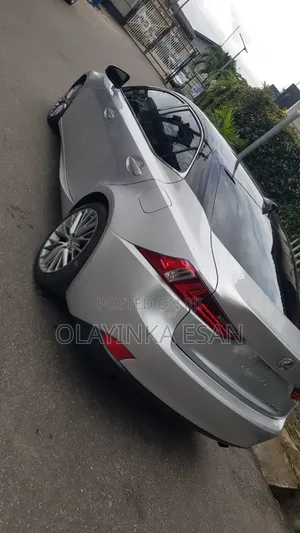 Lexus IS 300 AWD 2016 Silver