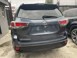 Toyota Highlander Limited V6 4x2 (3.5L 6cyl 6A) 2016 Gray