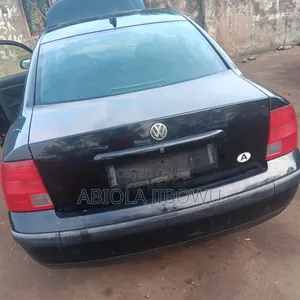 Volkswagen Passat 1.8 T Automatic 2005 Black