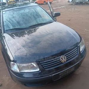 Volkswagen Passat 1.8 T Automatic 2005 Black