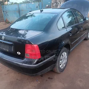 Volkswagen Passat 1.8 T Automatic 2005 Black