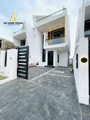 4bdrm Duplex in Ikota for sale