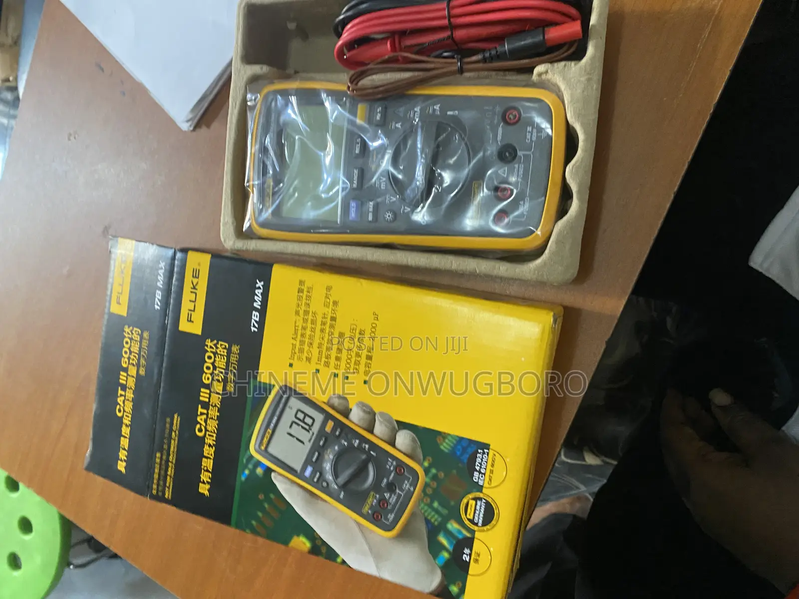 Fluke 17b Meter