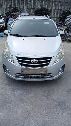 Chevrolet Spark 2010 Silver