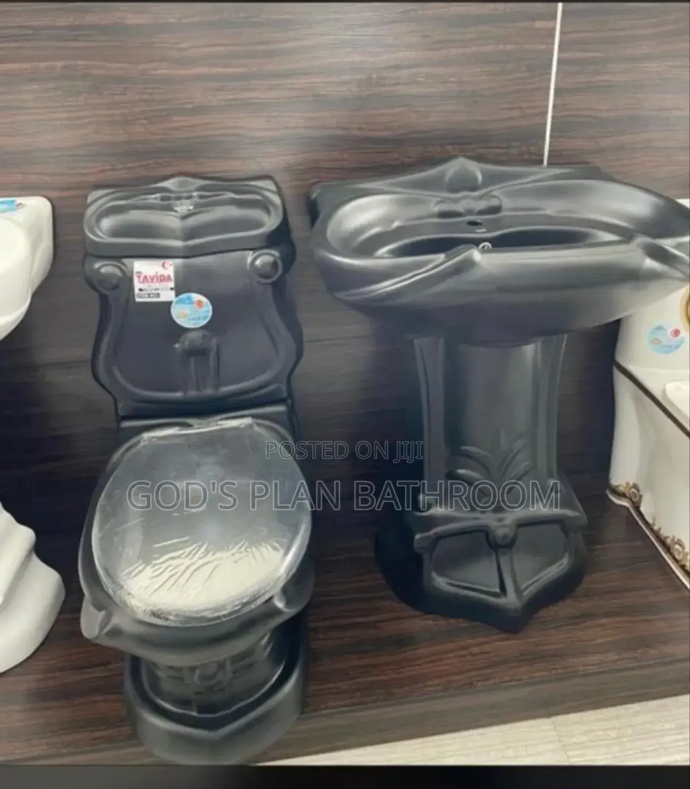 Executive King Toilet Set
