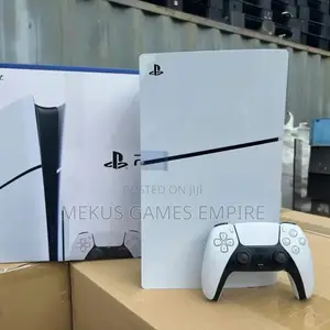 Ps5 Slim + Extra Controller