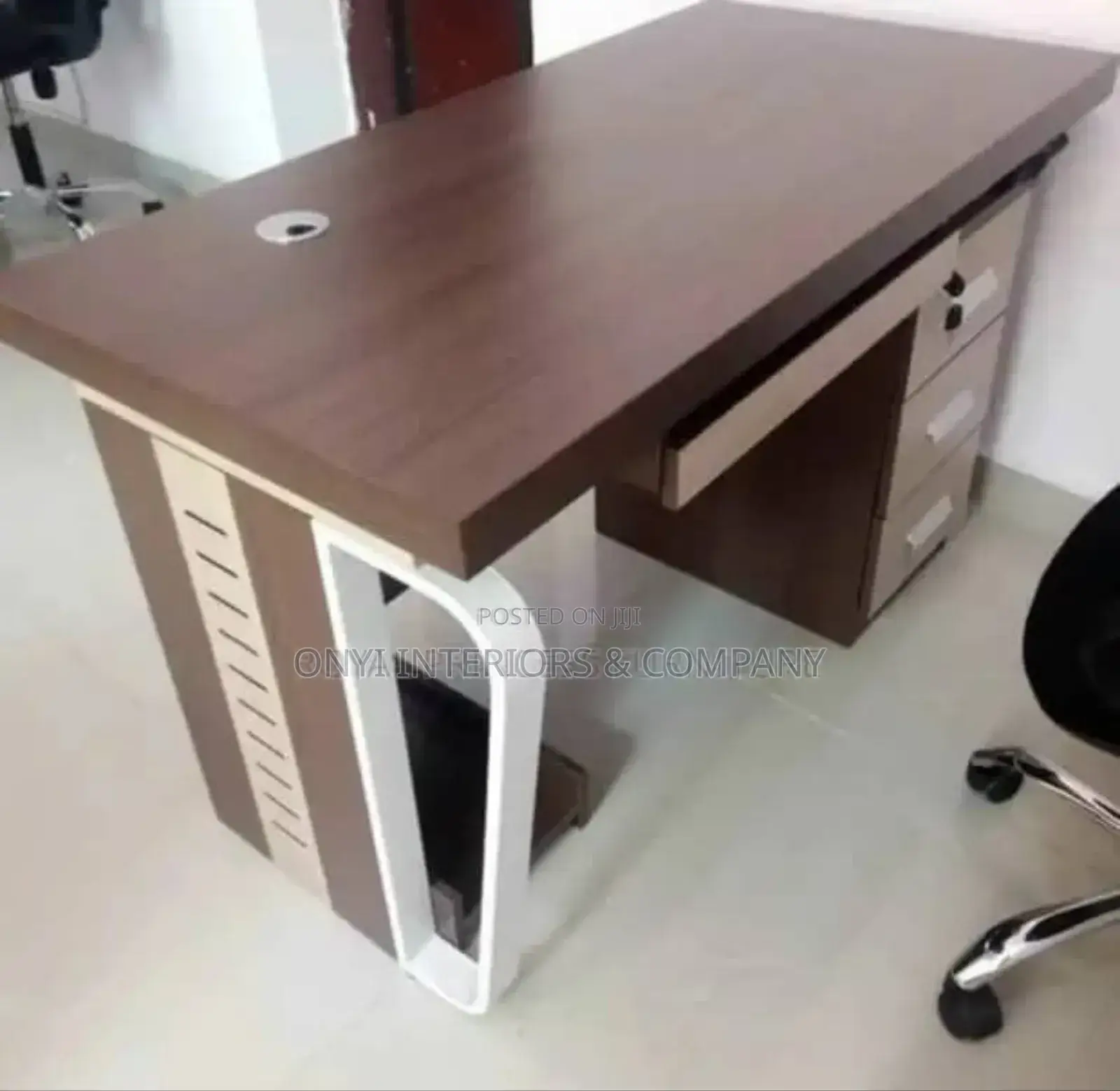 Unique Mini Office Table