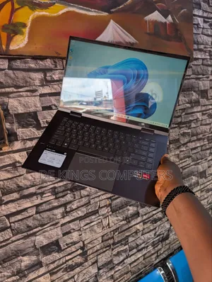 Laptop HP Envy X360 16GB AMD Ryzen 7 SSD 256GB