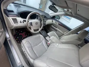 Toyota Avalon 2013 Green
