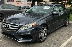 Mercedes-Benz E400 2015 Gray