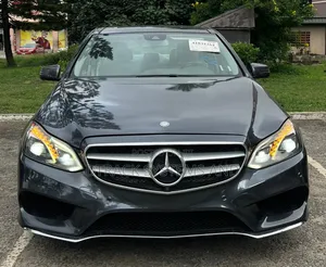 Mercedes-Benz E400 2015 Gray