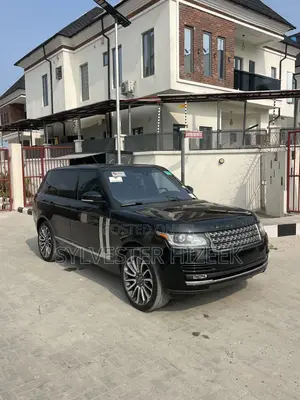 Land Rover Range Rover Vogue 2016 Black