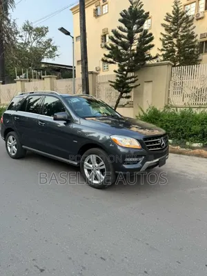 Mercedes-Benz M Class 2012 Black