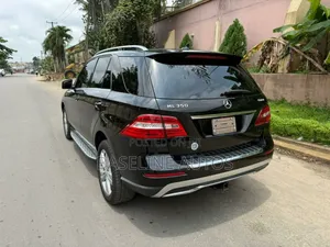 Mercedes-Benz M Class 2013 Black