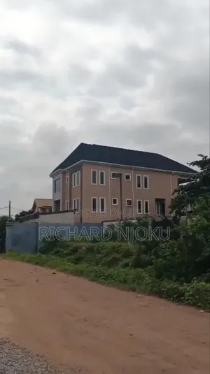4 1⁄2 Plots (Fenced), Off Grandmate/Back of Lord's Chosen, Ago, Okota.