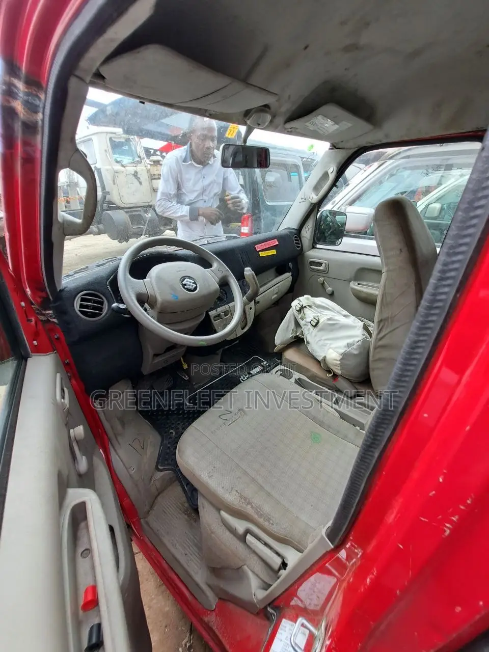 Suzuki Every 2012 Red