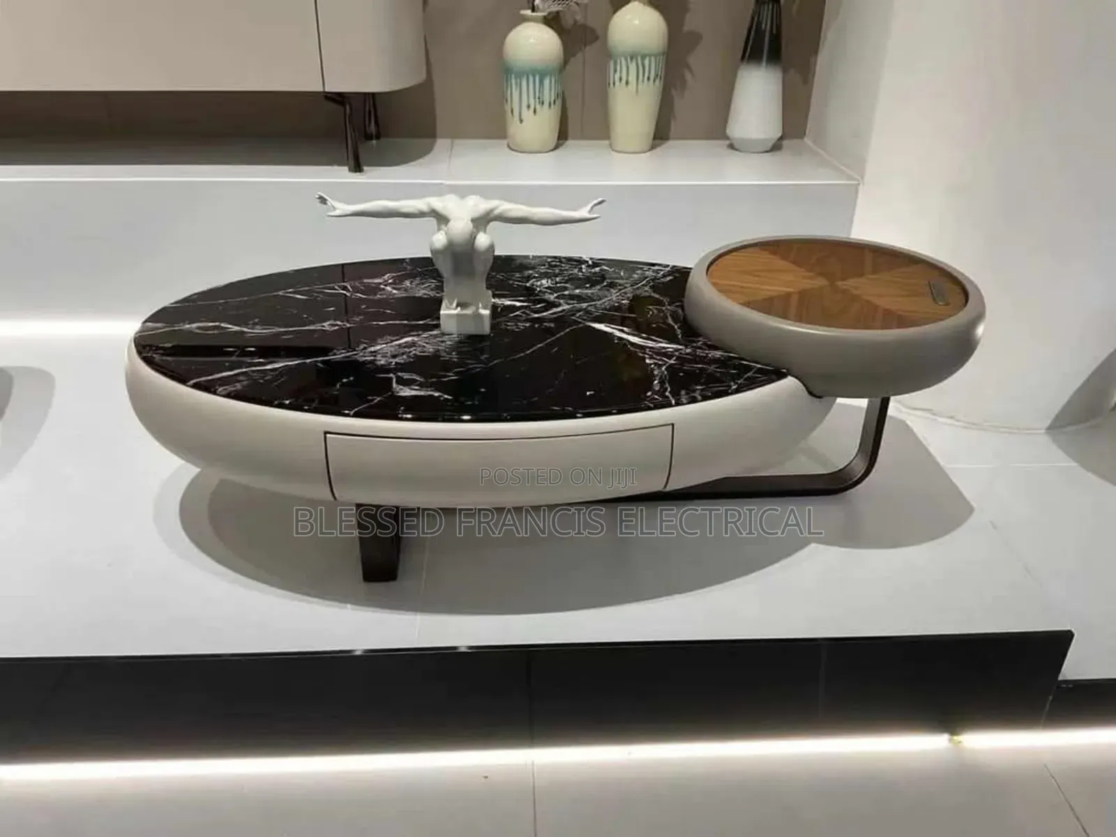 Luxury Center Table