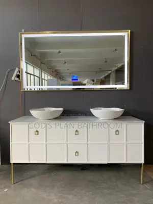Queen Double Cabinet With Mirror