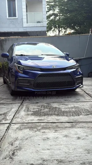 Toyota Corolla SE 2021 Blue