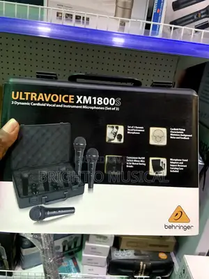 Behringer Xm1800s Ultravoice Sets of 3 Dynamic Microphone