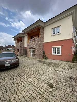 3bdrm Apartment in In An Estate Beside for rent
