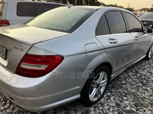 Mercedes-Benz C300 2012 Silver