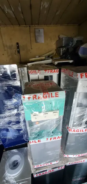 Three Taps Water Dispenser