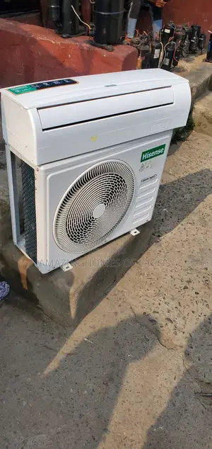 Hisense 1.5hp Inverter Split Unit Direct Tokunbo 100% Copper