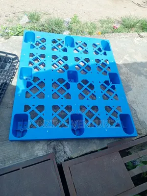 Plastic Pallets for Storage and Exportation