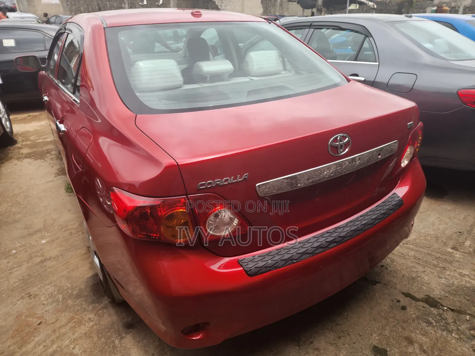 Toyota Corolla 2011 Red