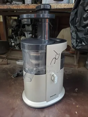 Philips Heavy-Duty Slow Juicer Masticating Machine