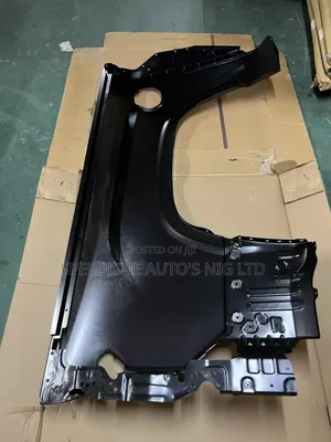 Complete Back Fender Toyota Tundra 2024 Madel
