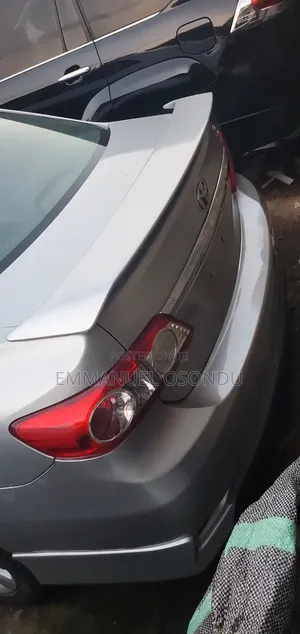 Toyota Corolla 2011 Silver