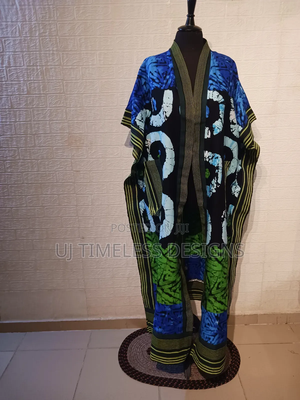 Attractive Kimono Jacket With Asoke