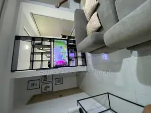 Aquarium With Shelve