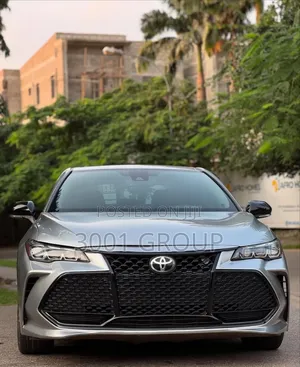 Toyota Avalon XSE 2020 Silver