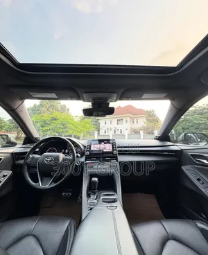 Toyota Avalon XSE 2020 Silver