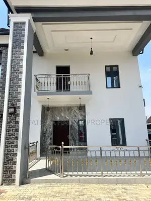 Furnished 5bdrm Duplex in Lugbe District for sale
